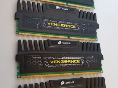 Corsair Vengeance 16GB (4x4GB) DDR3 1600MHz