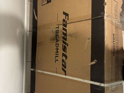 Famistar T72 Folding Treadmill - New in Box (44.5kg, 1400*700*220mm)