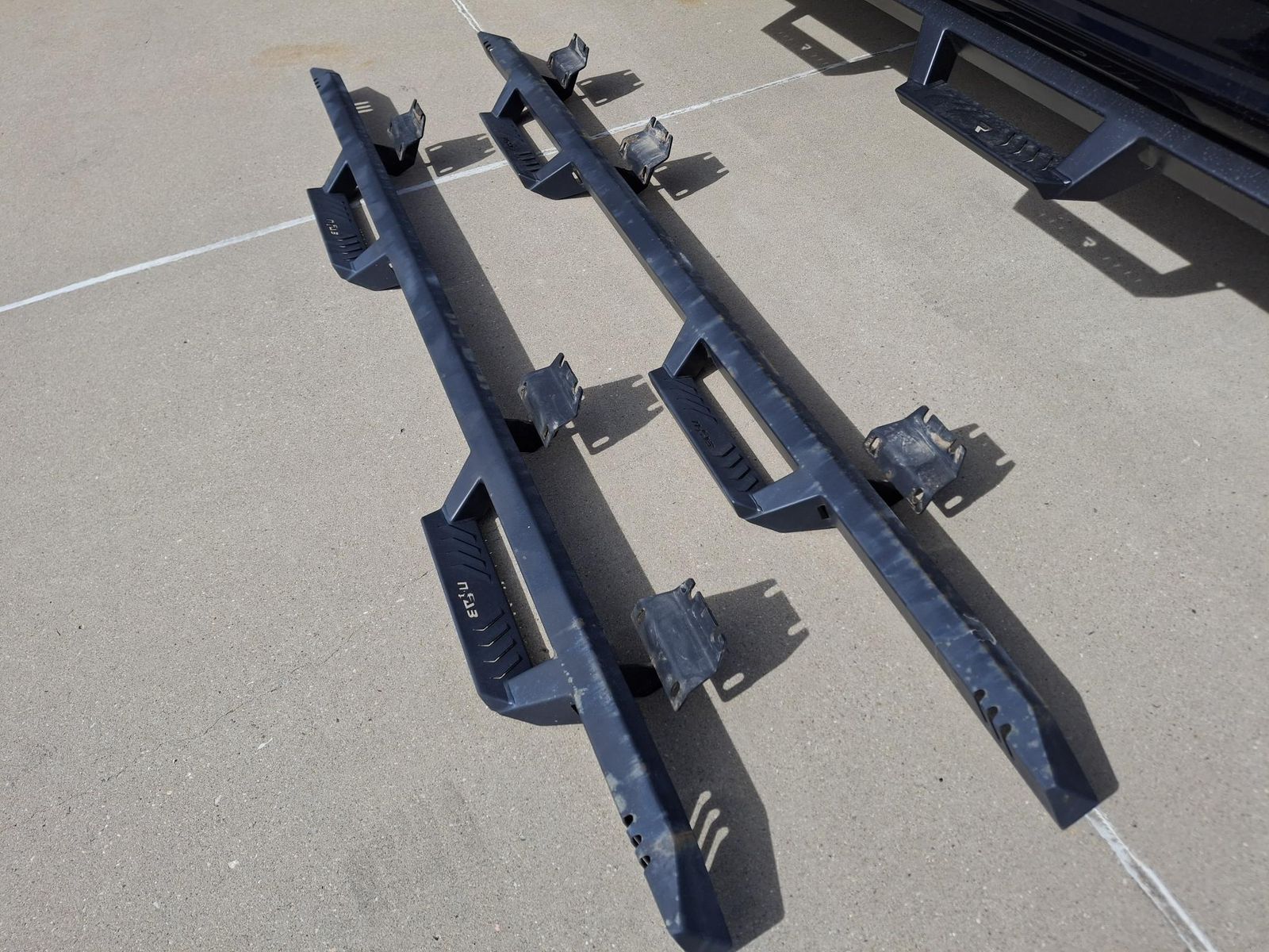 N-Fab truck steps (NFB-EXF15CC-TX)