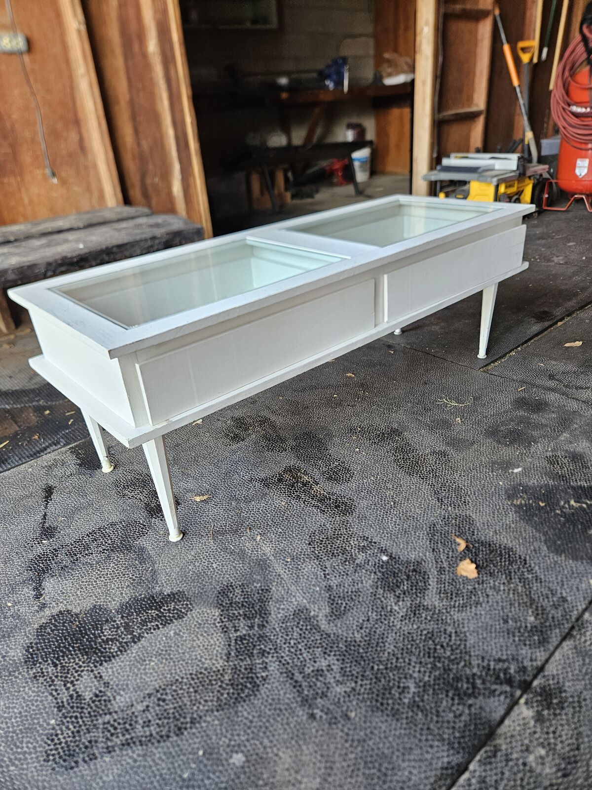 Cute Coffee table with peekaboo glass