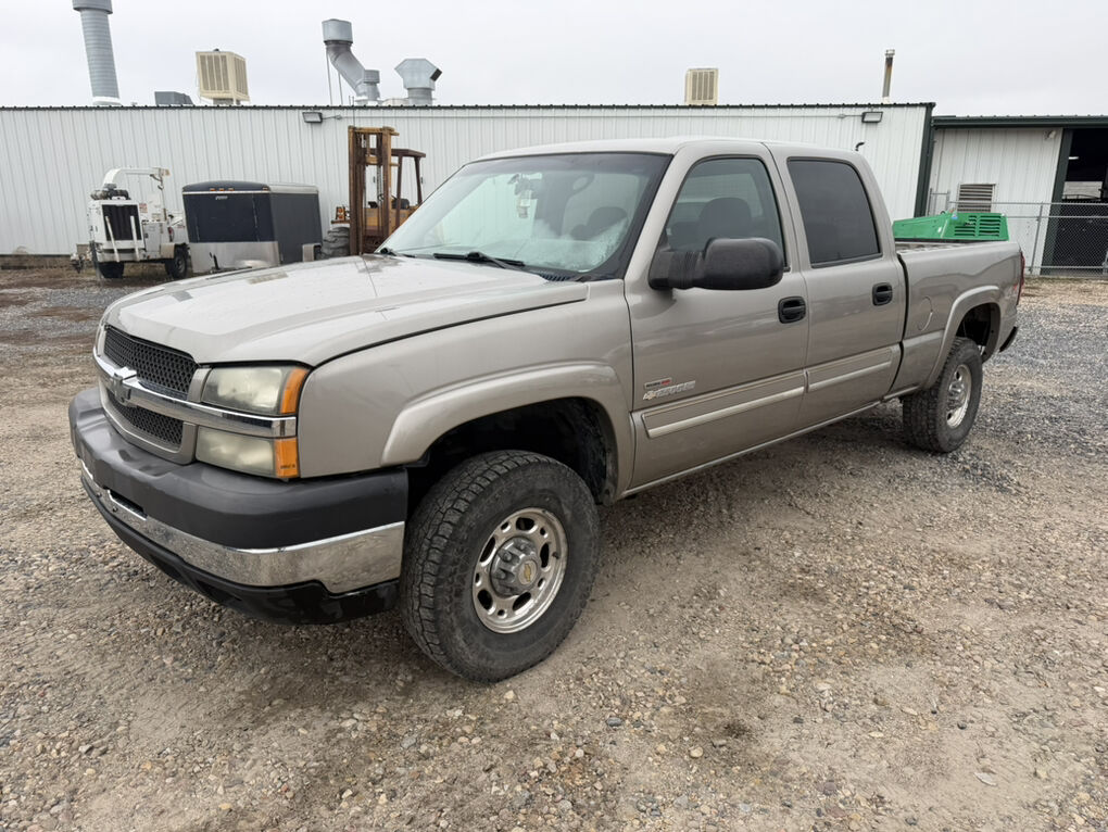 2003 CHEVROLET SILVERADO 2500HD LS