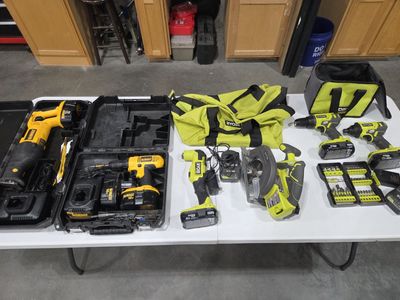 Ryobi and DeWalt 18v tools