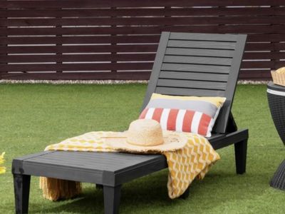 Outdoor Chaise Lounge Chairs