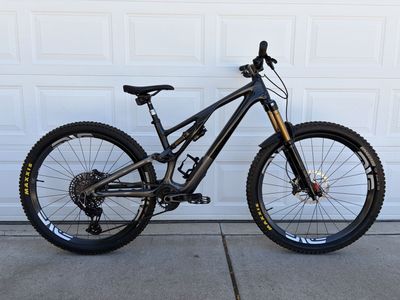 Nearly New 2022 Specialized S-Works Stumpjumper EVO size S4 (Large).