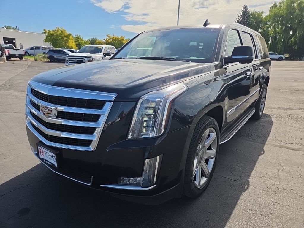 2017 Cadillac Escalade ESV Luxury