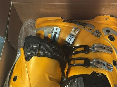 Dolomite FXT Team Yellow Ski Boots - Performance Alpine Boots