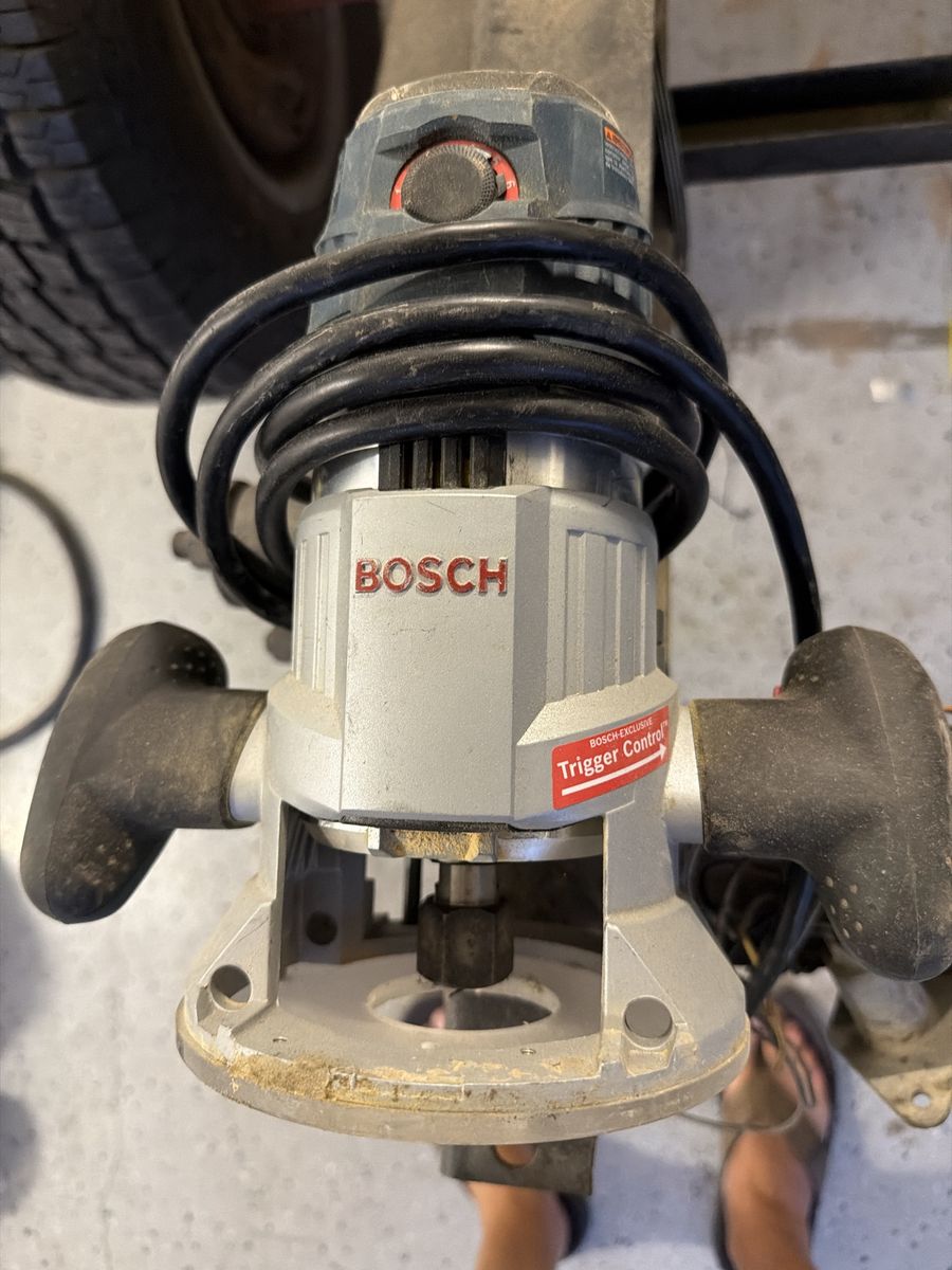 Bosch Woodworking Router with Trigger Control