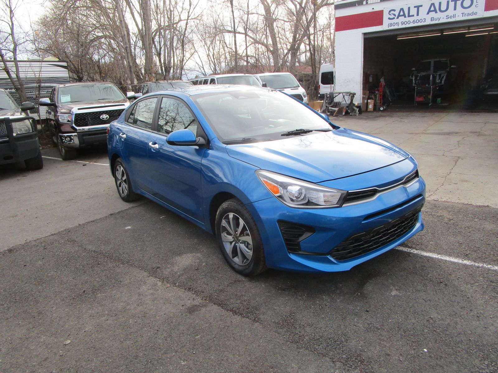 2023 KIA RIO S