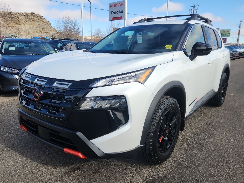 2026 Nissan Rogue Rock Creek