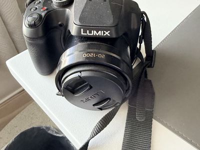 Panasonic LUMIX DC-FZ80D