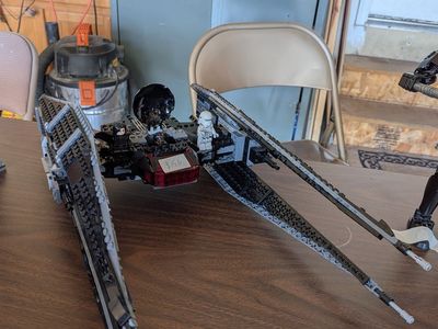Lego Kylo Ren tie fighter set