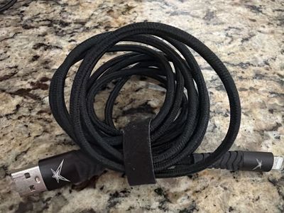 Iphone Lightning-USB 6 Foot Plug