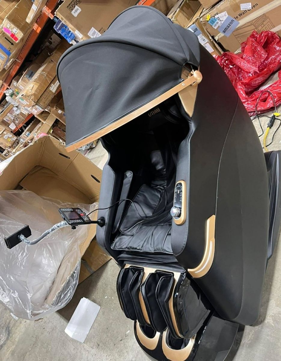 UTHWELL U-007 Massage Chair Review | 3D Shiatsu + Zero Gravity Therapy!