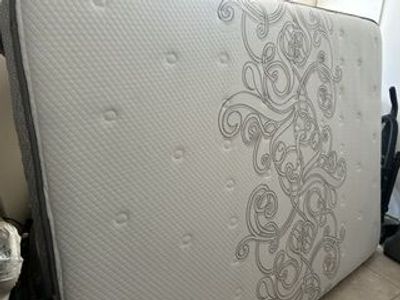 Gently Used Queen Mattress - Clean and Comfortable