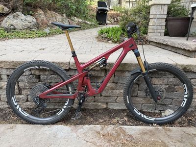 2025 Yeti SB135 Turq T3 Large