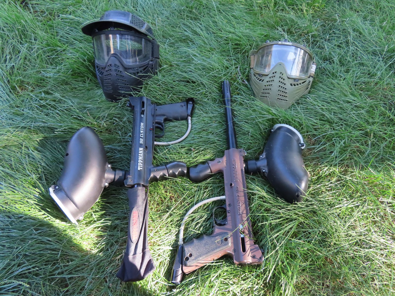 Set of 2 Tippmann 98 Custom paintball guns