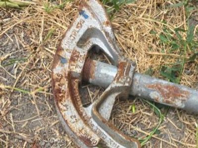 Klein Conduit Benders - 1/2 and 3/4 inches
