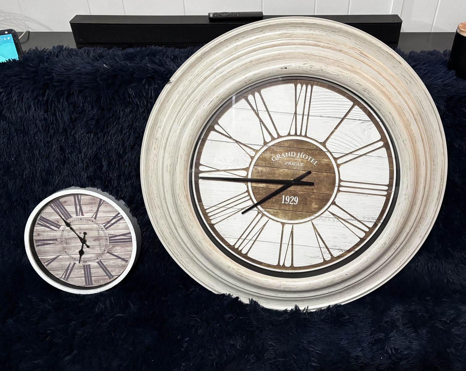 Wall clocks