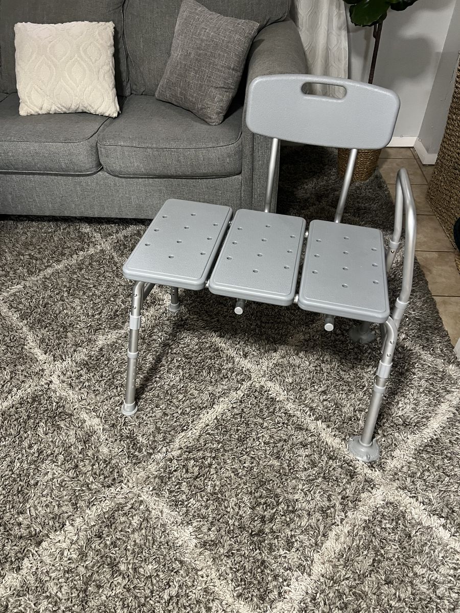 Medical transfer shower chair