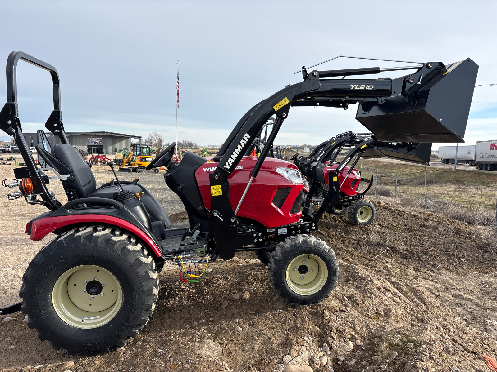 2025 Yanmar SA425BIL