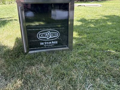 Kingsford The Steak Ager Refrigeration Unit - Stainless Steel