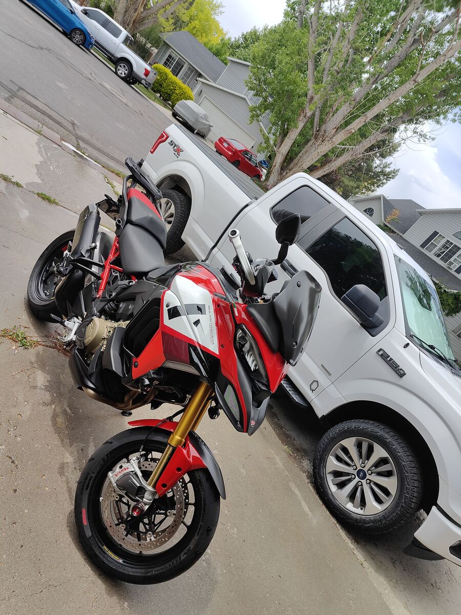 2023 Ducati Multistrada V4 Pikes Peak