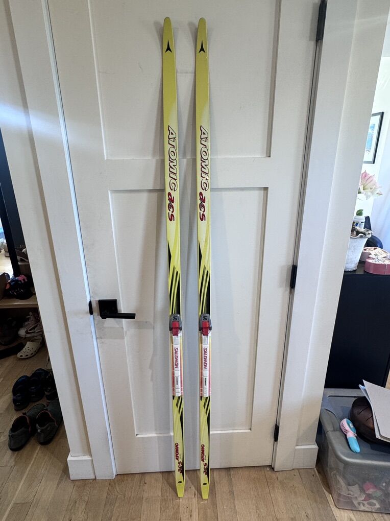 Atomic Cross Country Skate Skis 183 CM