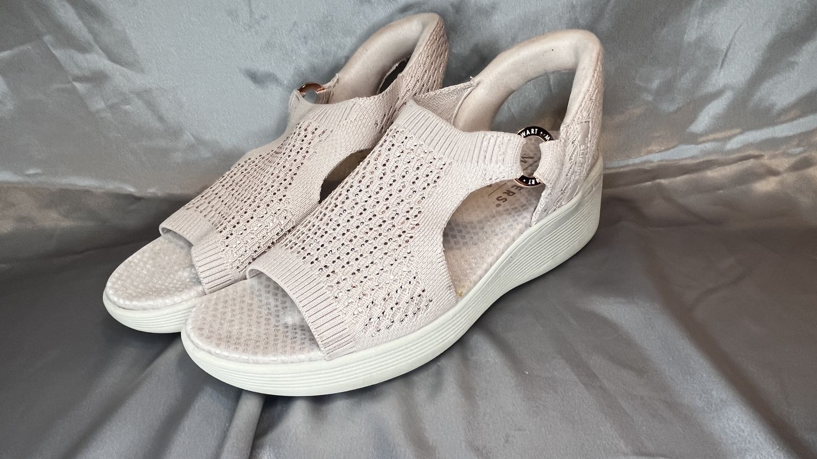 Pink open toed Skechers sandals Ladies size 9