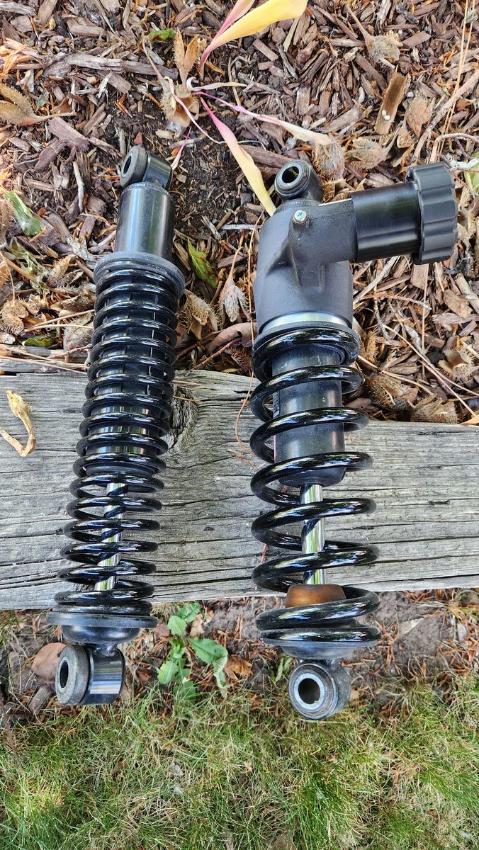 Rear Shocks for Harley Touring