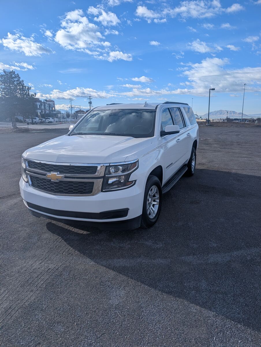 2019 CHEVROLET SUBURBAN LT