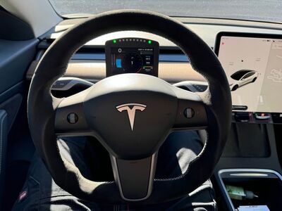 Mountain Pass MoTeC C125 Display w/Logging and Cooling Party Box for Tesla Model 3 Performance