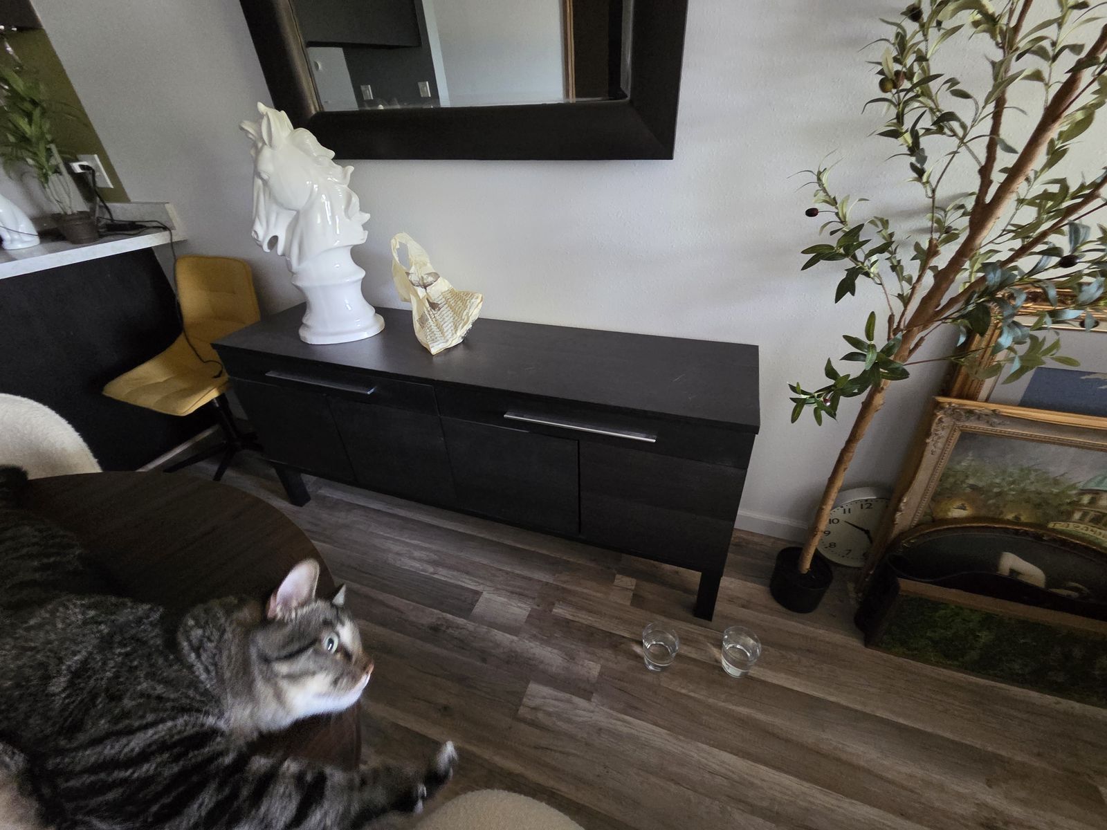 Ikea china hutch