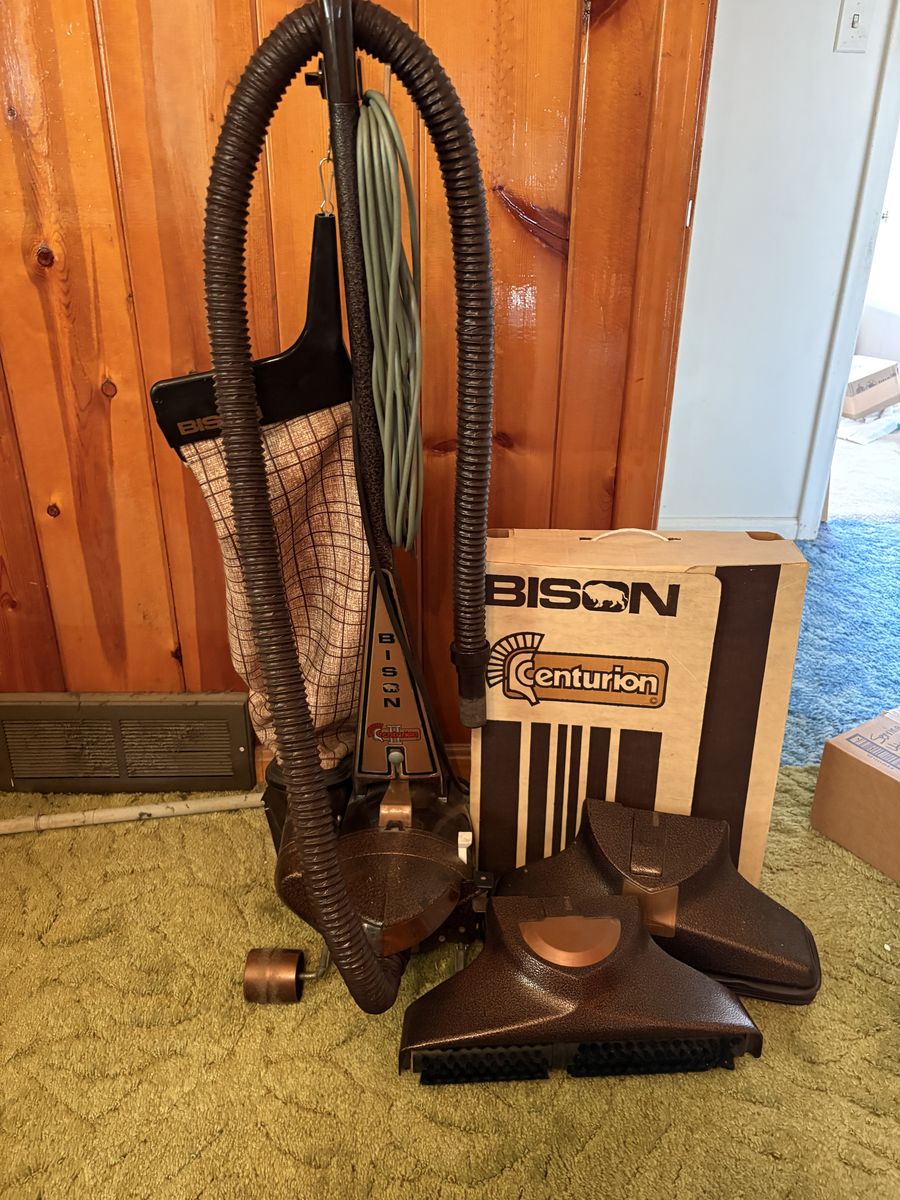 Bison Centurion upright Vacuum