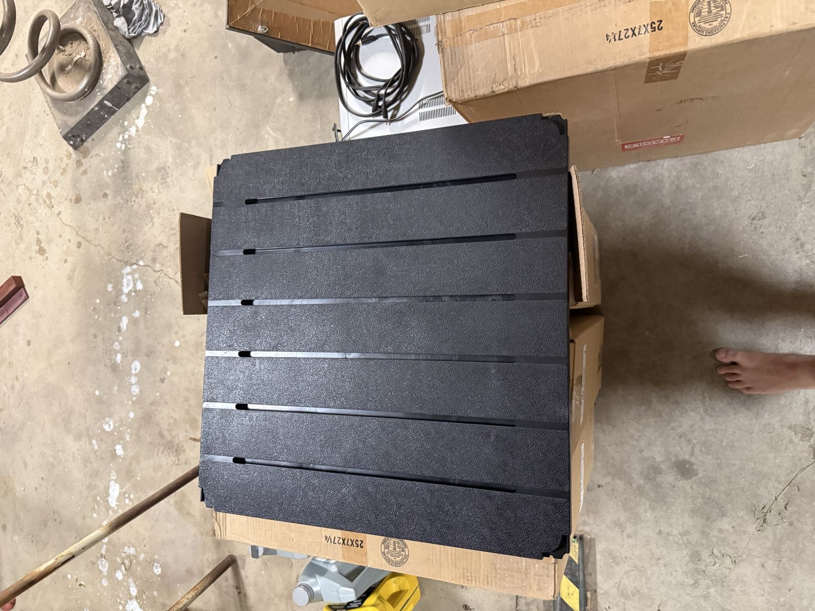 Main image 3