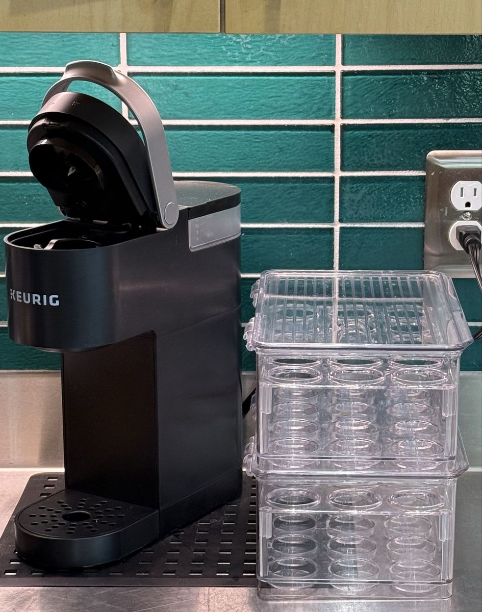 Kuerig K-Mini Coffee Maker + (2) Stackable iDesign Pod Holders