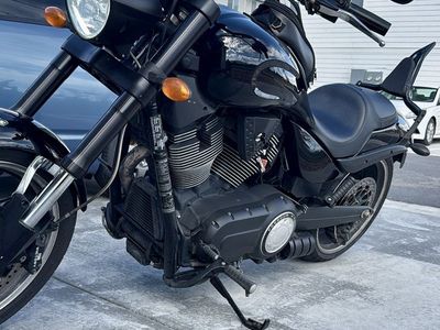 2015 Victory Hammer 8-Ball Cruiser