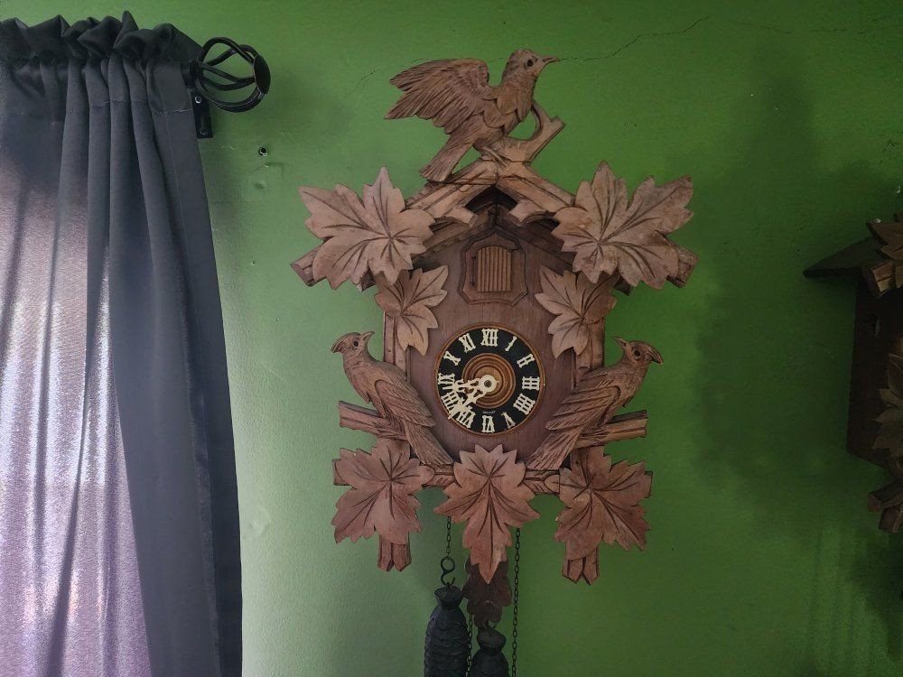 Vintage Hand-Carved Wooden Cuckoo Clock with Bird and Leaf Accents 1968