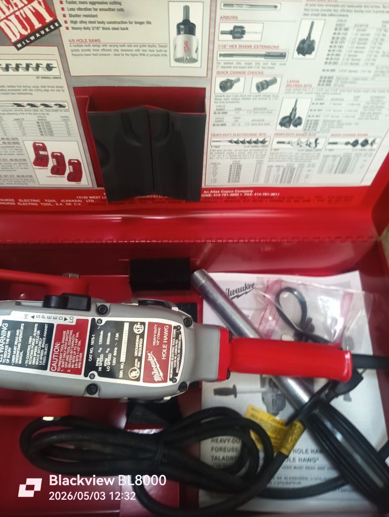 New Milwaukee 1675-1 Hole Hawg 7.5 Amp 1/2 Inch Heavy-Duty Corded Drill with case.