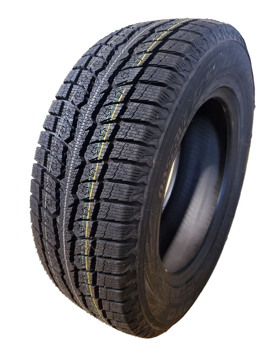 4 NOS TOYO OBSERVE GSI-6 LS BSW P 235 65 17 104H WINTER TIRE 149470