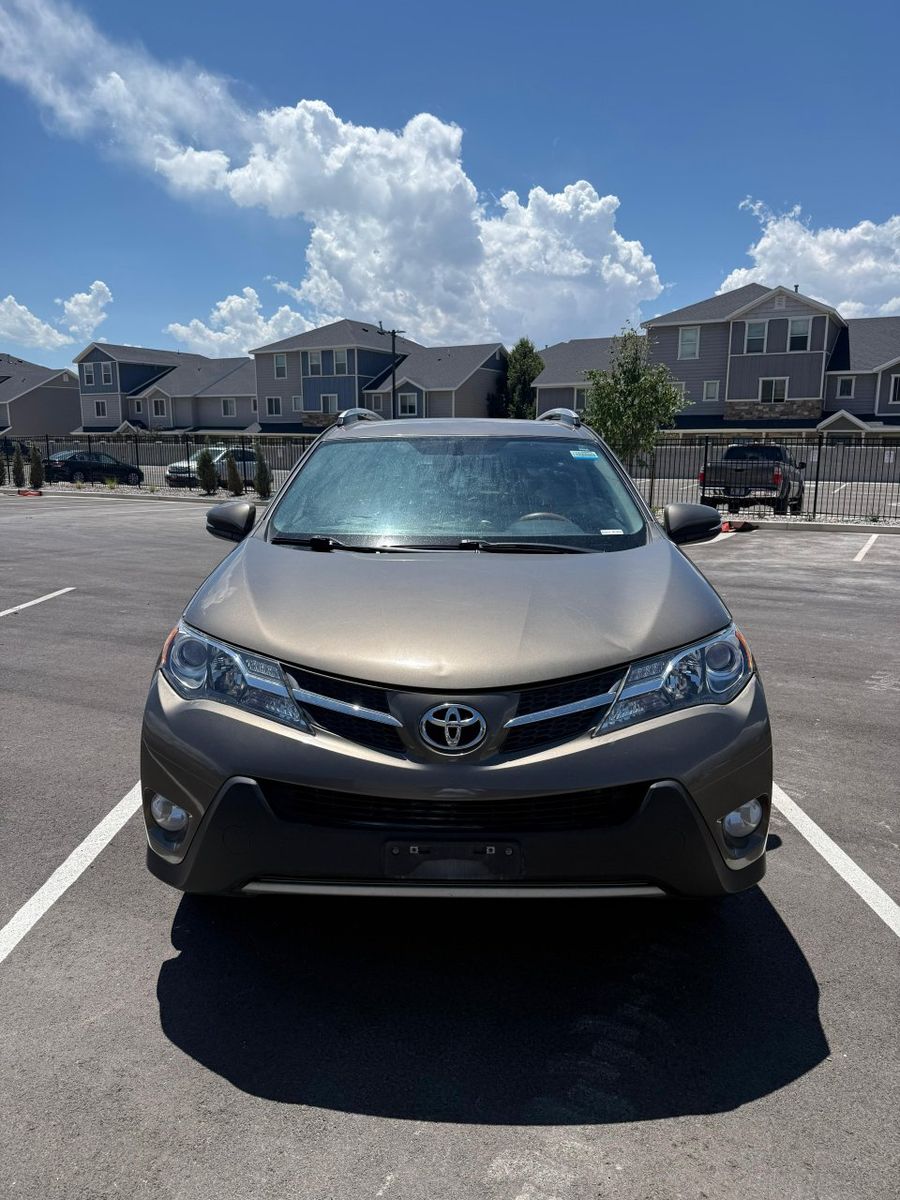2013 Toyota RAV4 XLE
