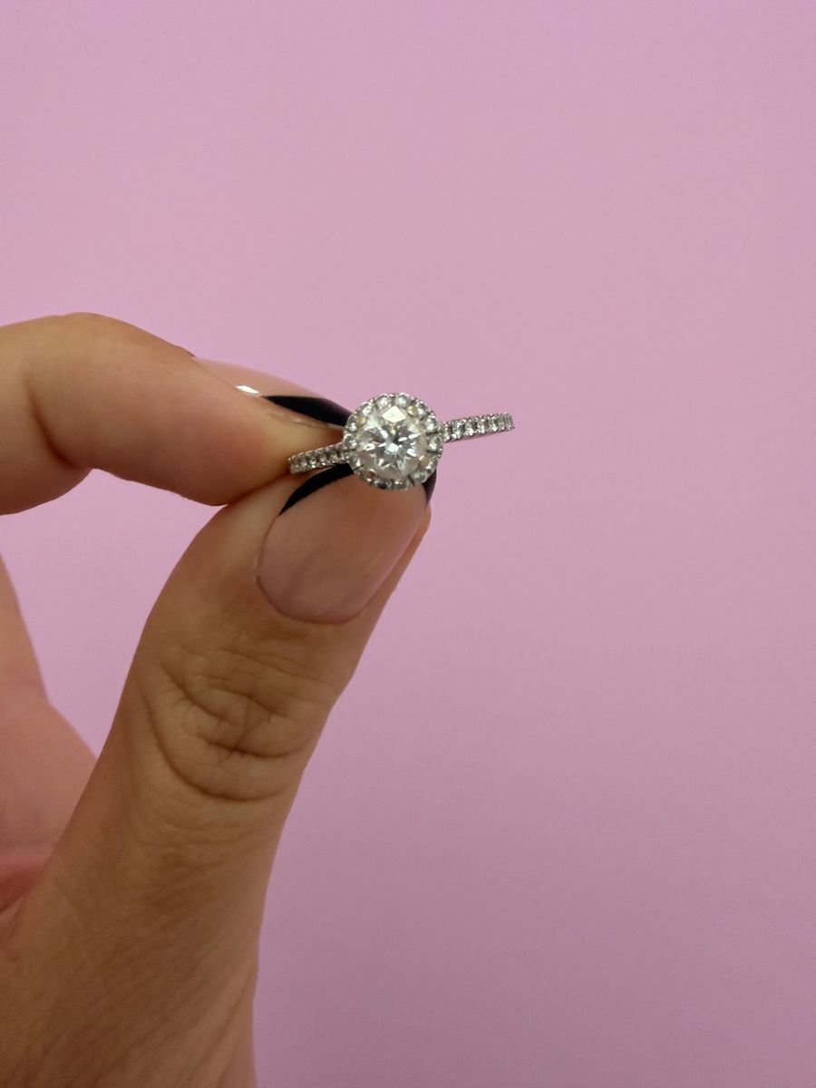 Natural Diamond White Gold emgagement Ring