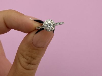 Natural Diamond White Gold emgagement Ring