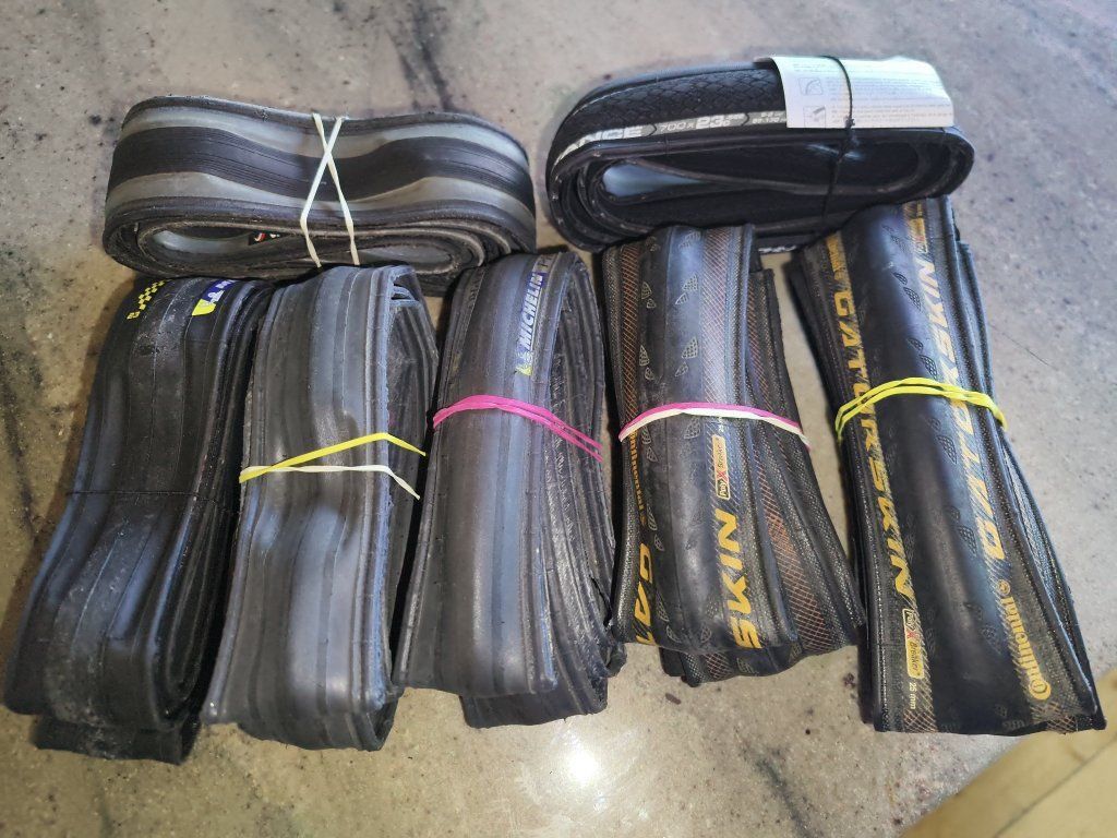 multiple road bike tires, Vittoria, Michelin, Continental. some new, some used