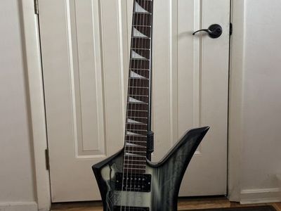 Jackson MIJ Kelly Pile o' Skulls Guitar