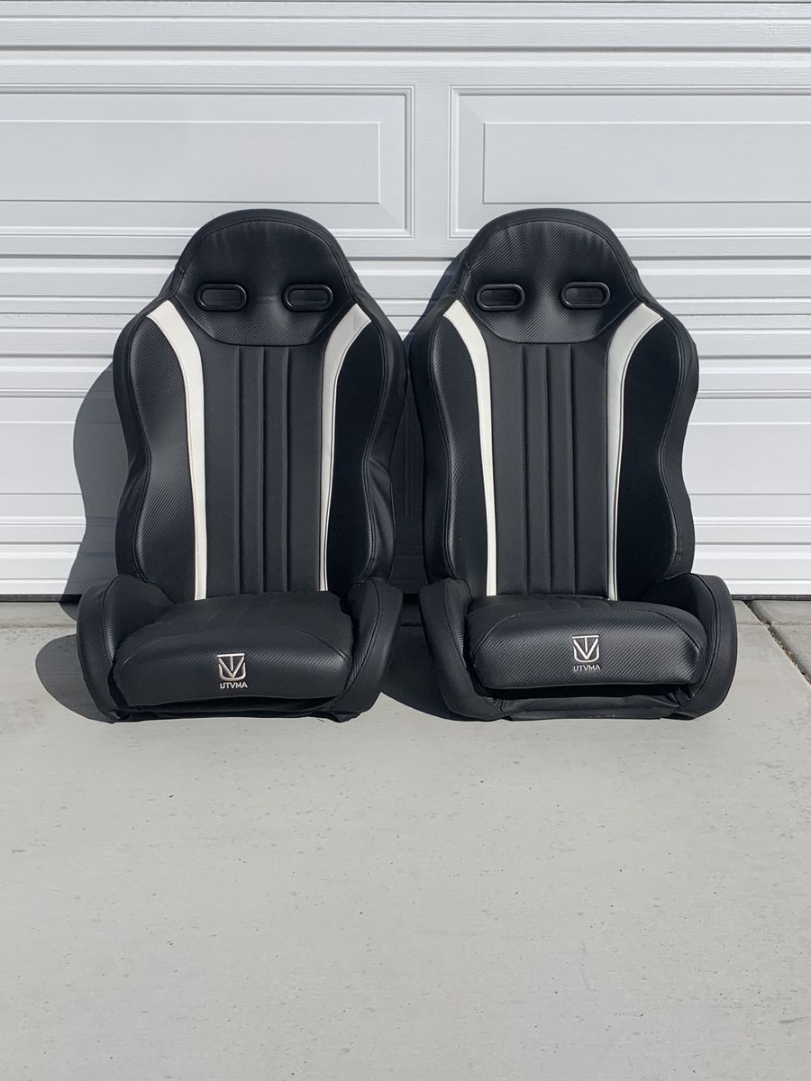 Pro R front bucket seats