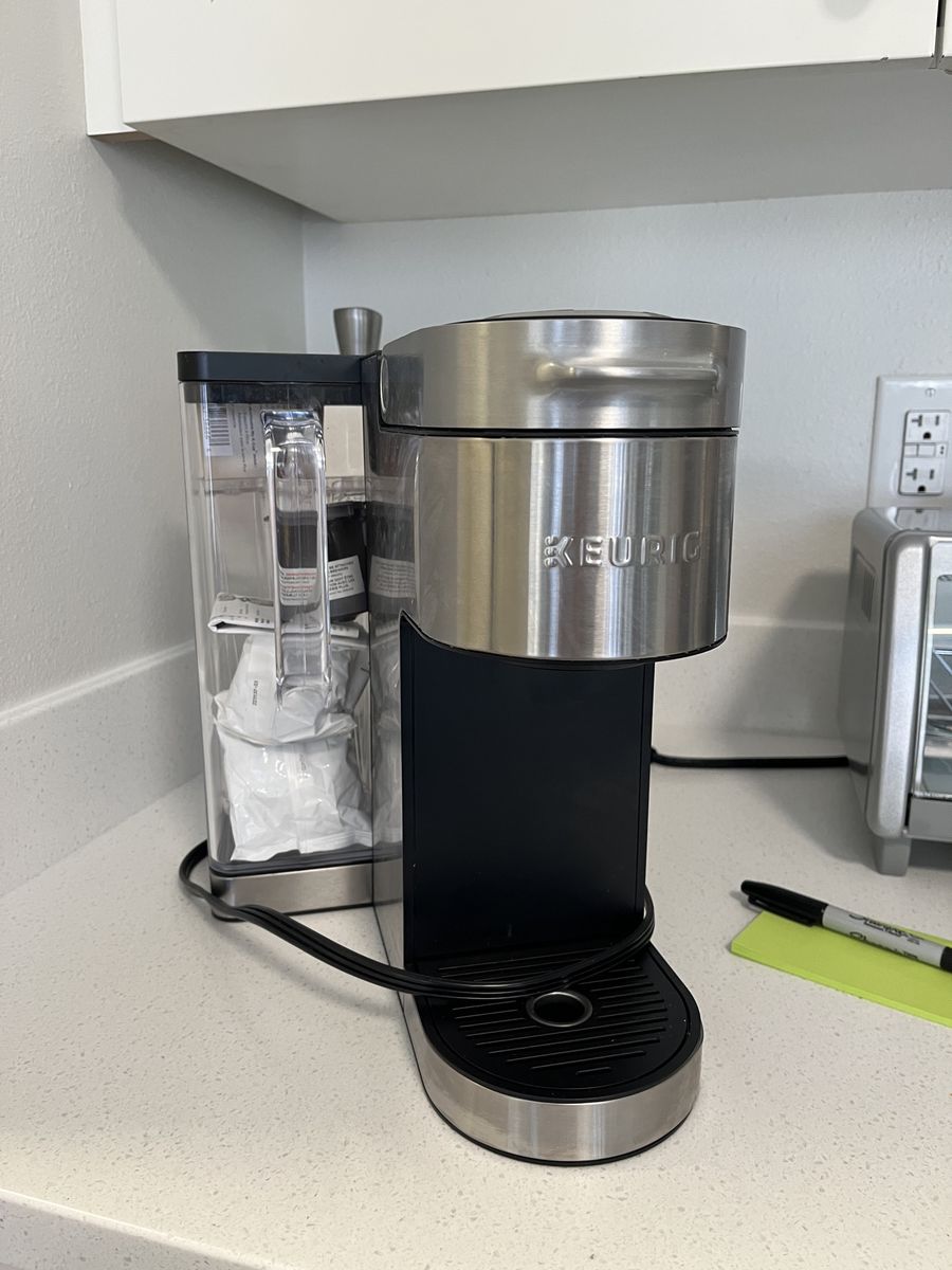 Keurig Coffee Maker - K-Supreme Plus Single Serve