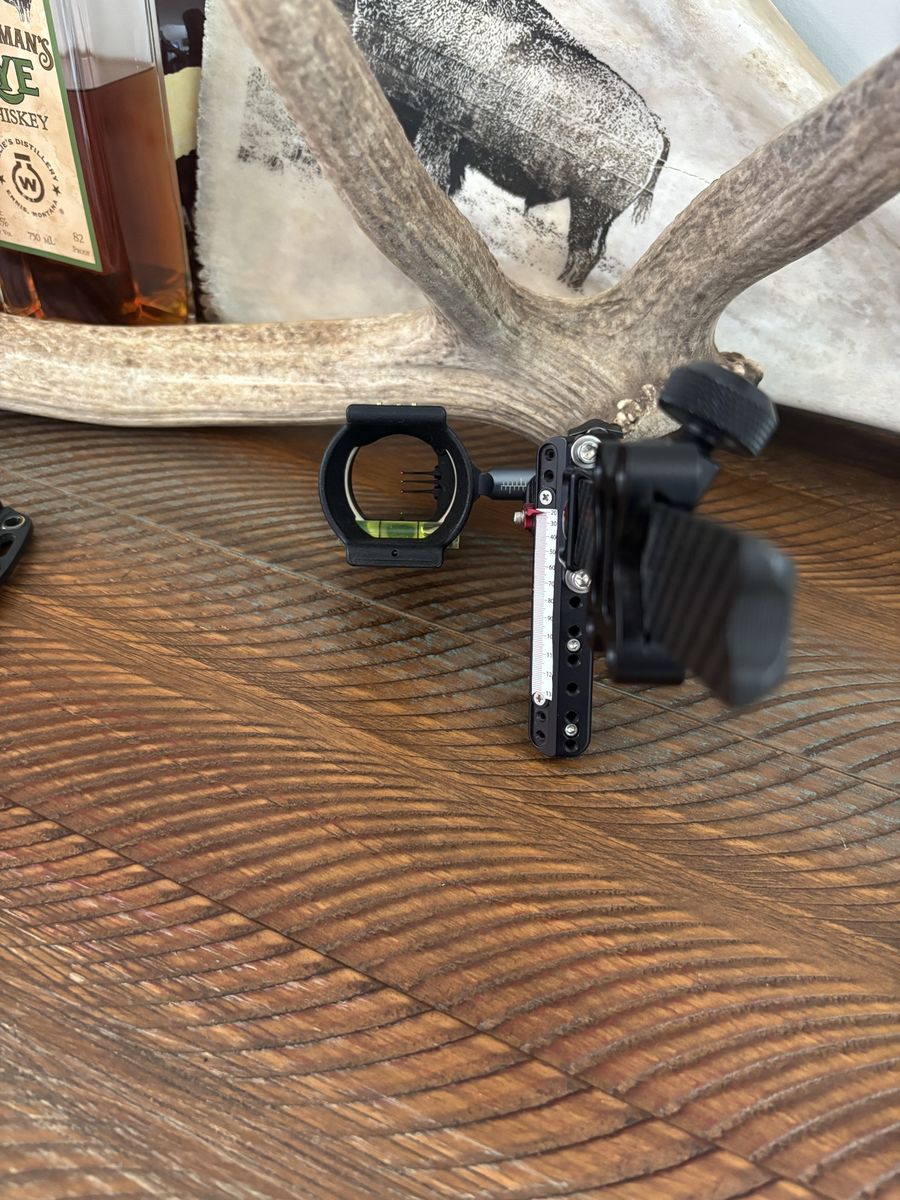 Axcel Archery Sight with Ultraview Scope Attachment