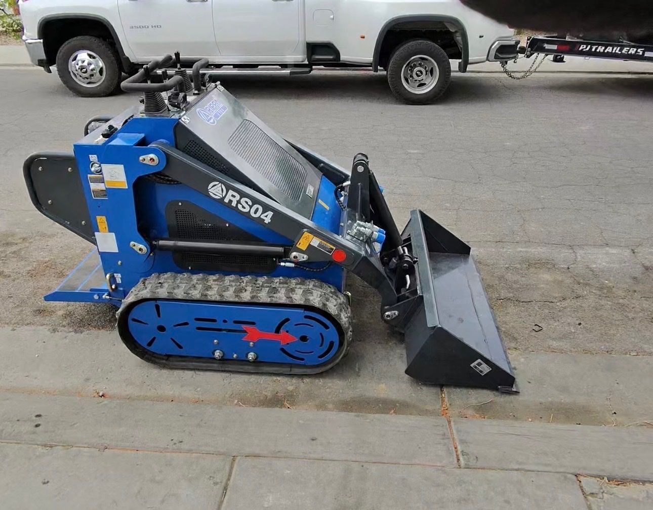 Mini Skid For Rent