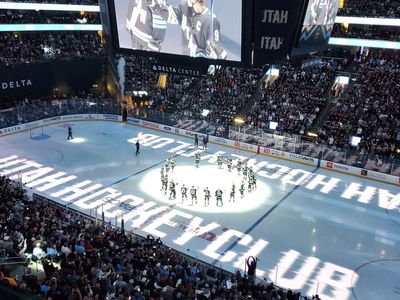 4 Tix Thurs 4/16 vs Blues - Front Row Upper