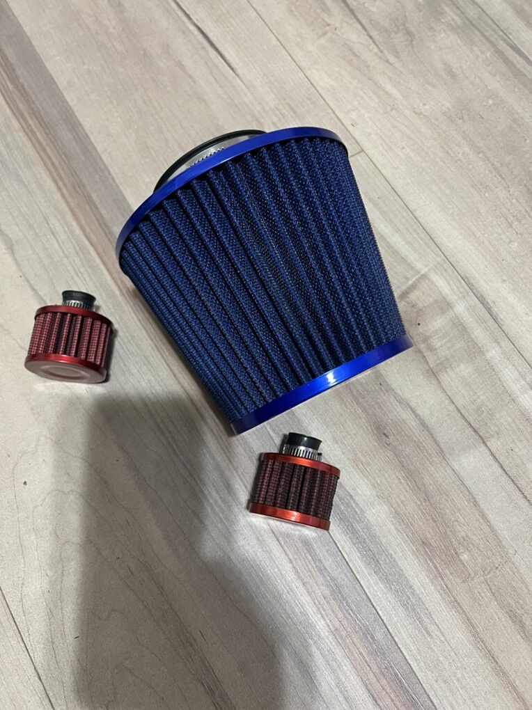 3 air filters in great condition